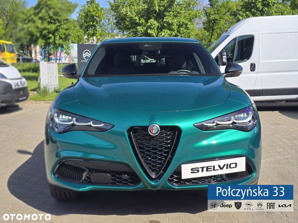 Alfa Romeo Stelvio - 3