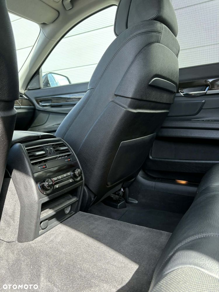 BMW Seria 7 730Ld - 6