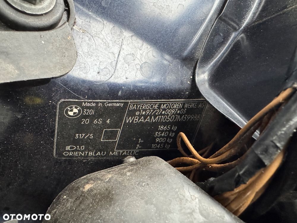 BMW Seria 3 ver-320i - 20