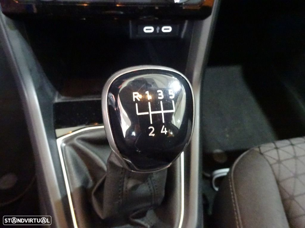 VW T-Cross 1.0 TSI Life - 21