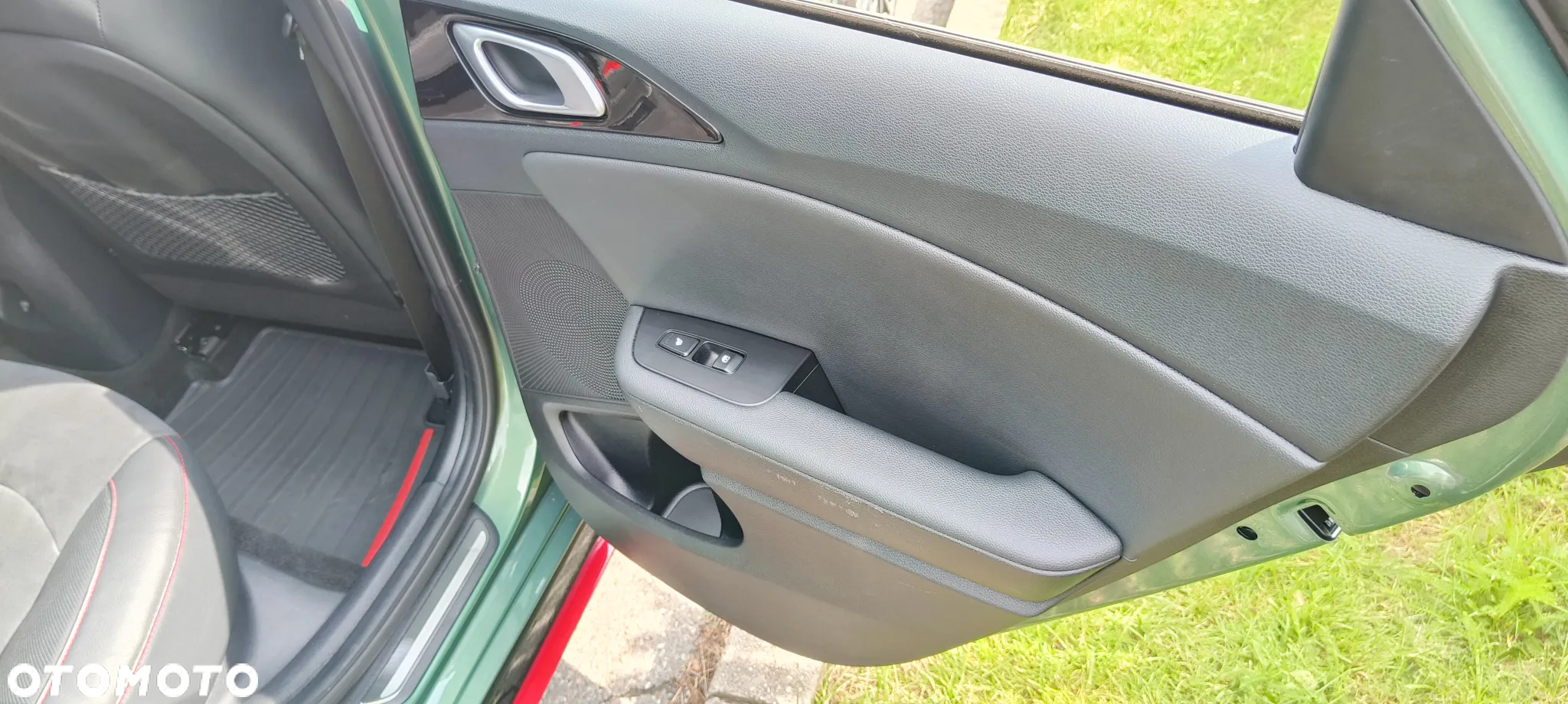 Kia ProCeed 1.6 T-GDI GT DCT - 30