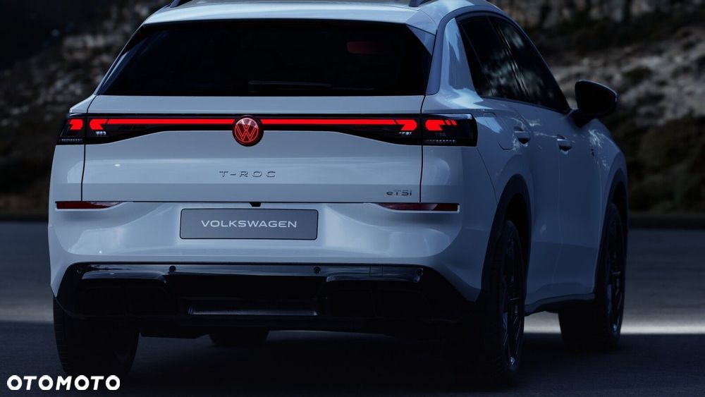 Volkswagen T-Roc - 13