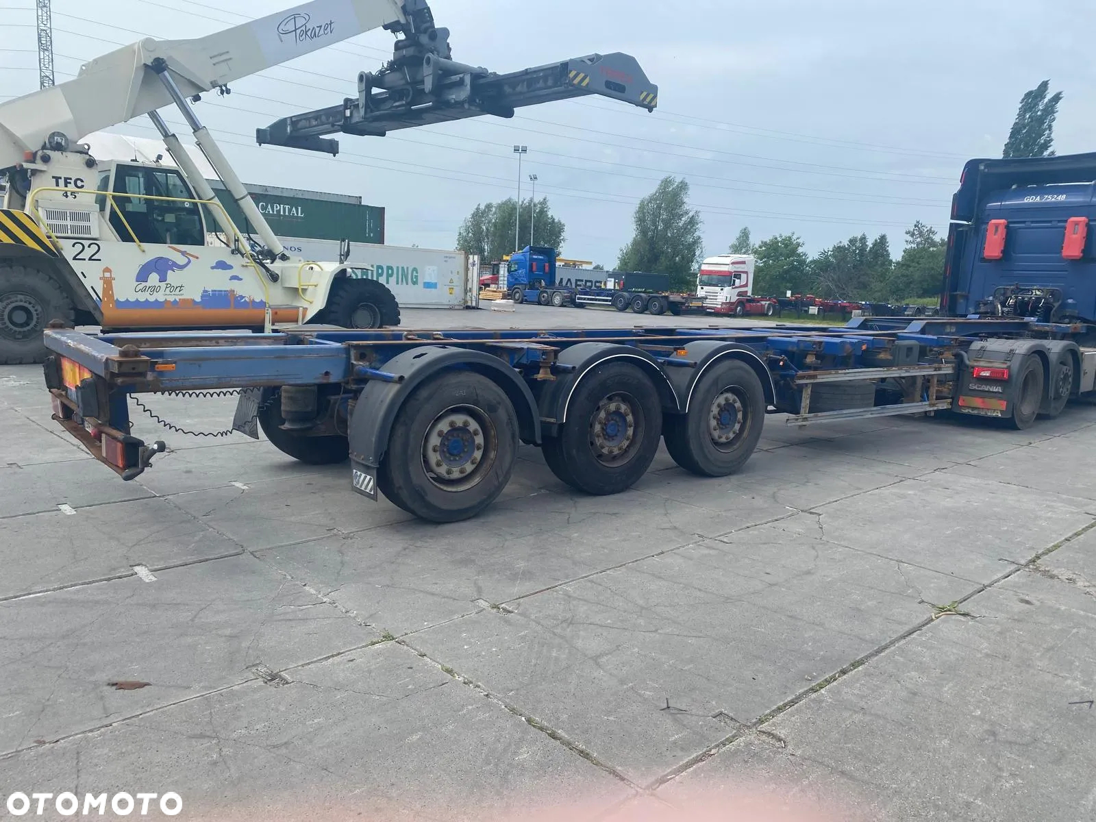 Fruehauf DF33 - 3