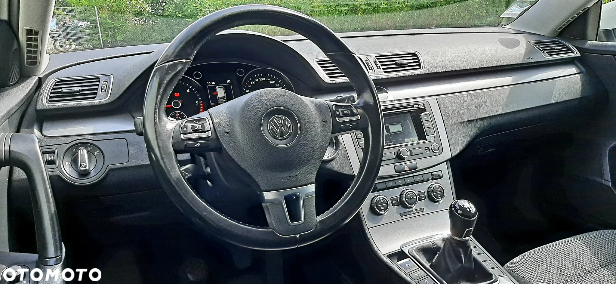 Volkswagen Passat Variant 2.0 TDI 4Motion BlueMotion Technol R-Line - 22
