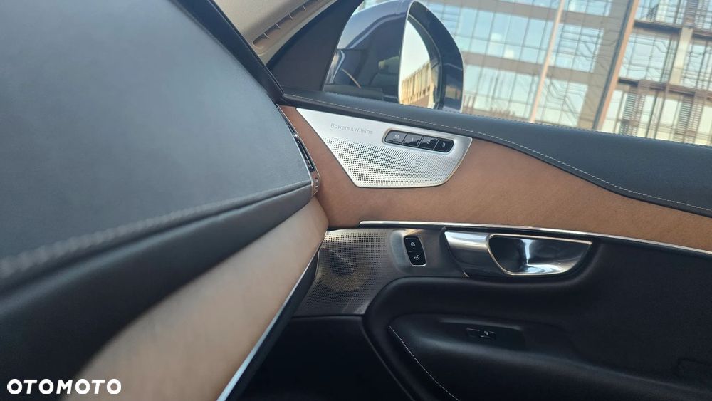 Volvo XC 90 D5 AWD Inscription 7os - 36