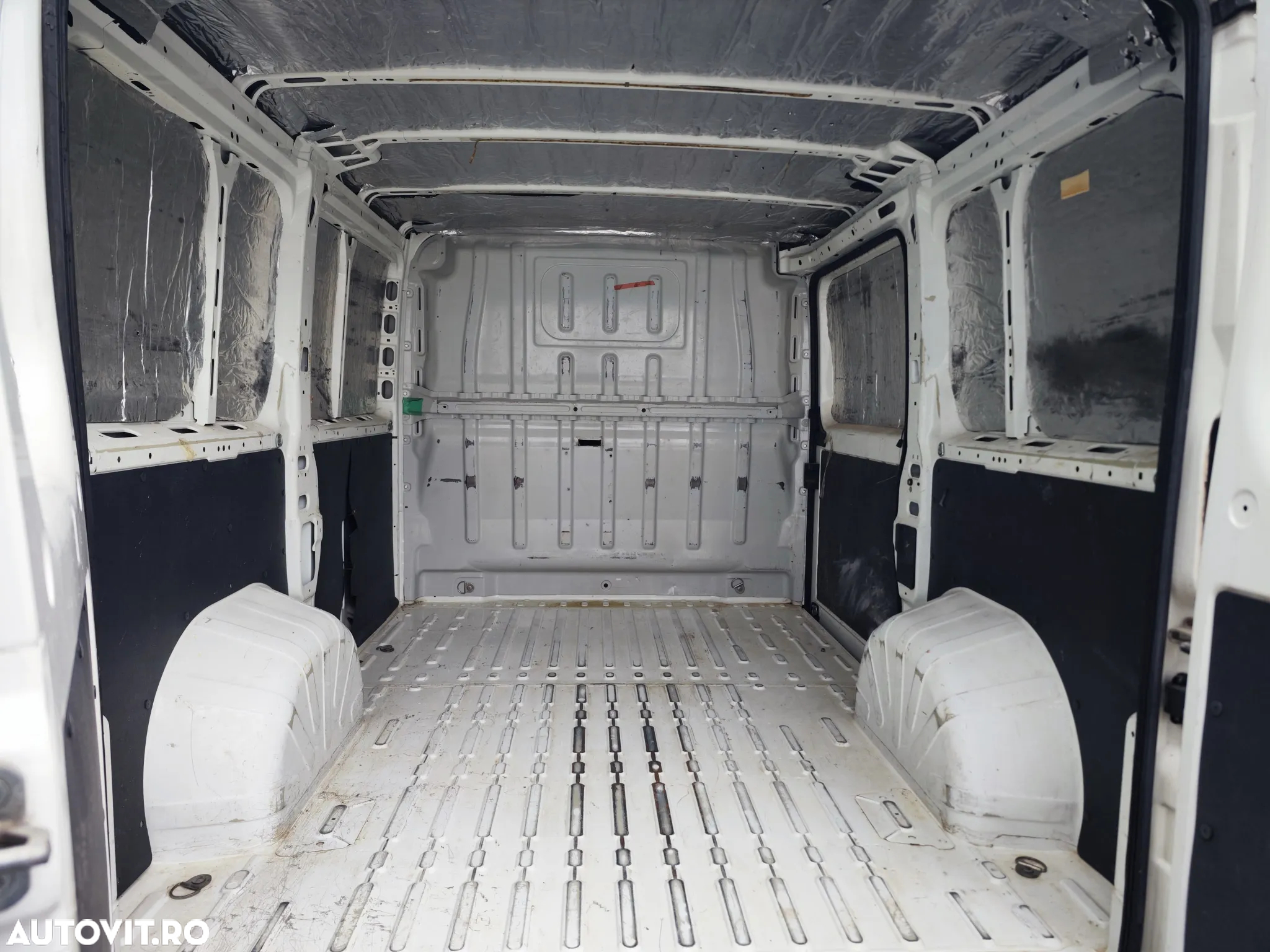 Peugeot BOXER - 13