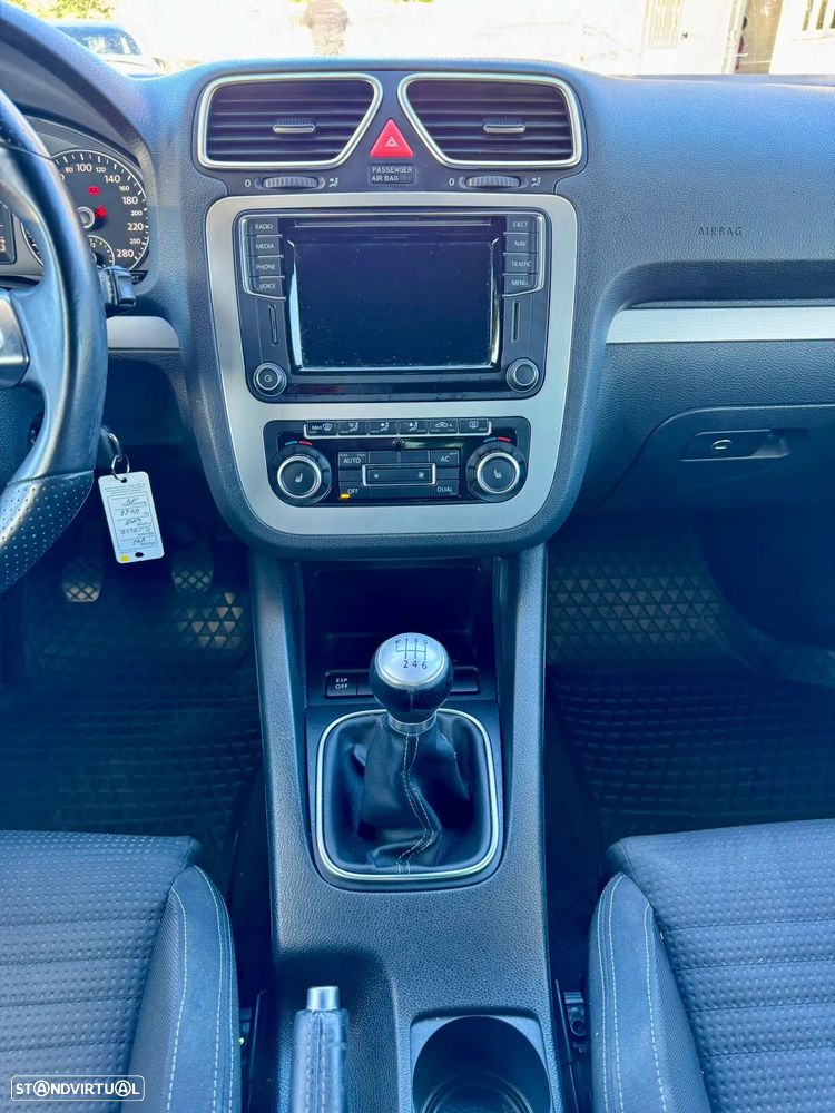 VW Scirocco 2.0 TDI Team - 16