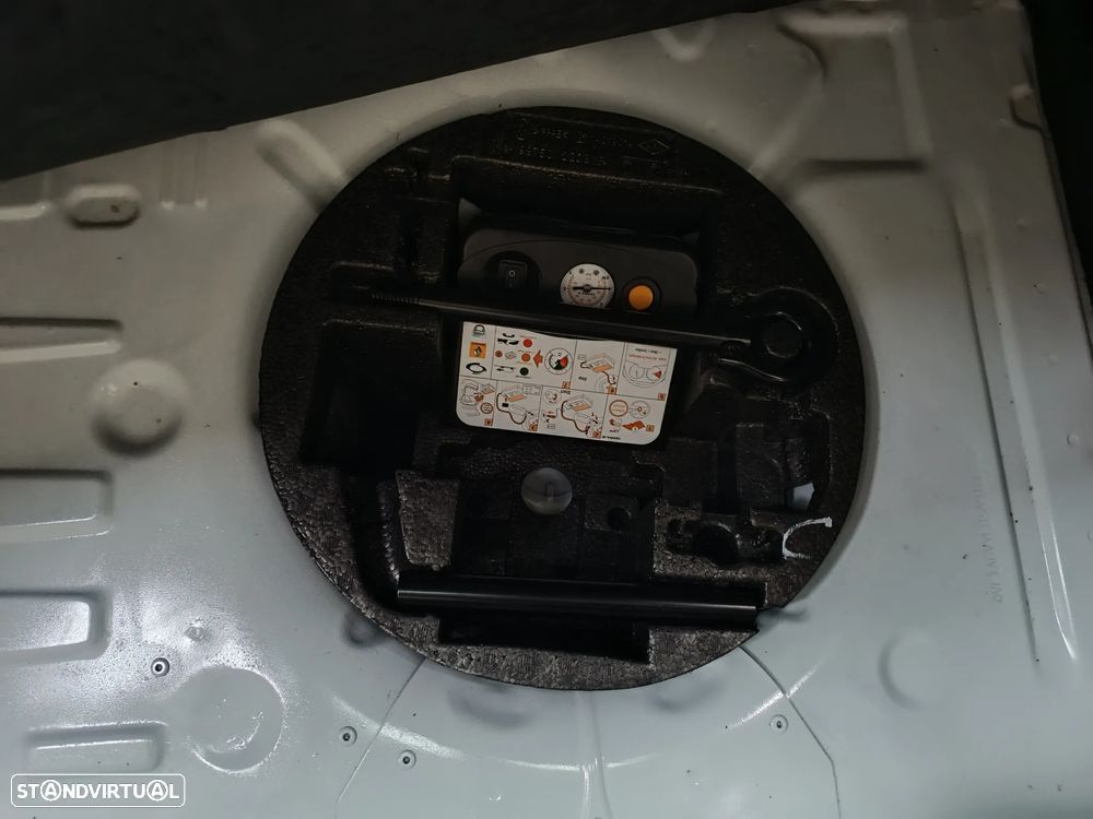 Renault Zoe (c/ Bateria) 41 kwh Intens - 37