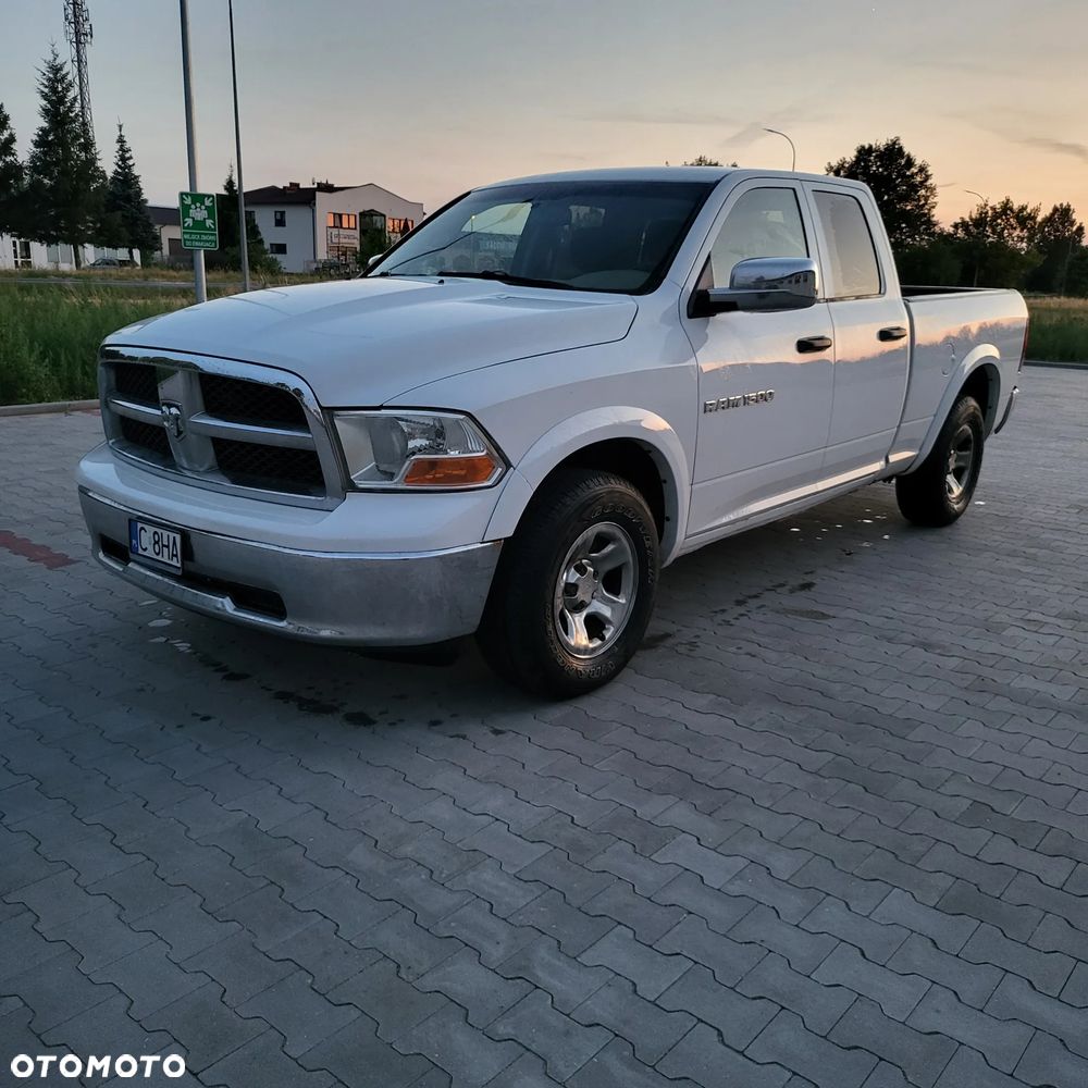 Dodge RAM 4.7 4x4 - 1
