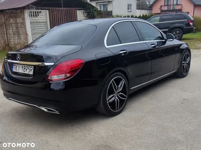 Mercedes-Benz Klasa C 300 7G-TRONIC Exclusive - 7