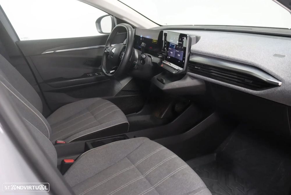 Renault Mégane E-Tech - 17