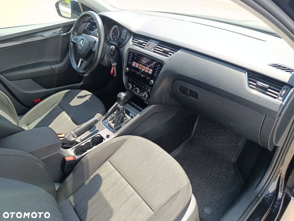 Skoda Octavia 1.5 TSI GPF ACT Style DSG - 19