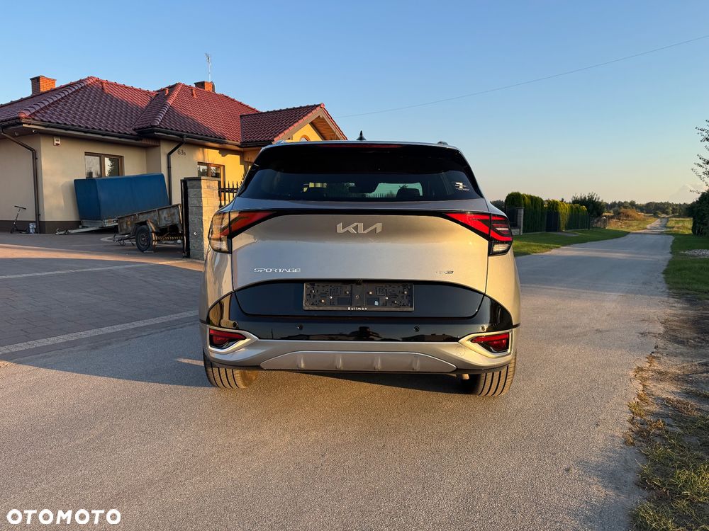 Kia Sportage 1.6 T-GDI AWD Plug-in Hybrid Paket GT-Line - 5