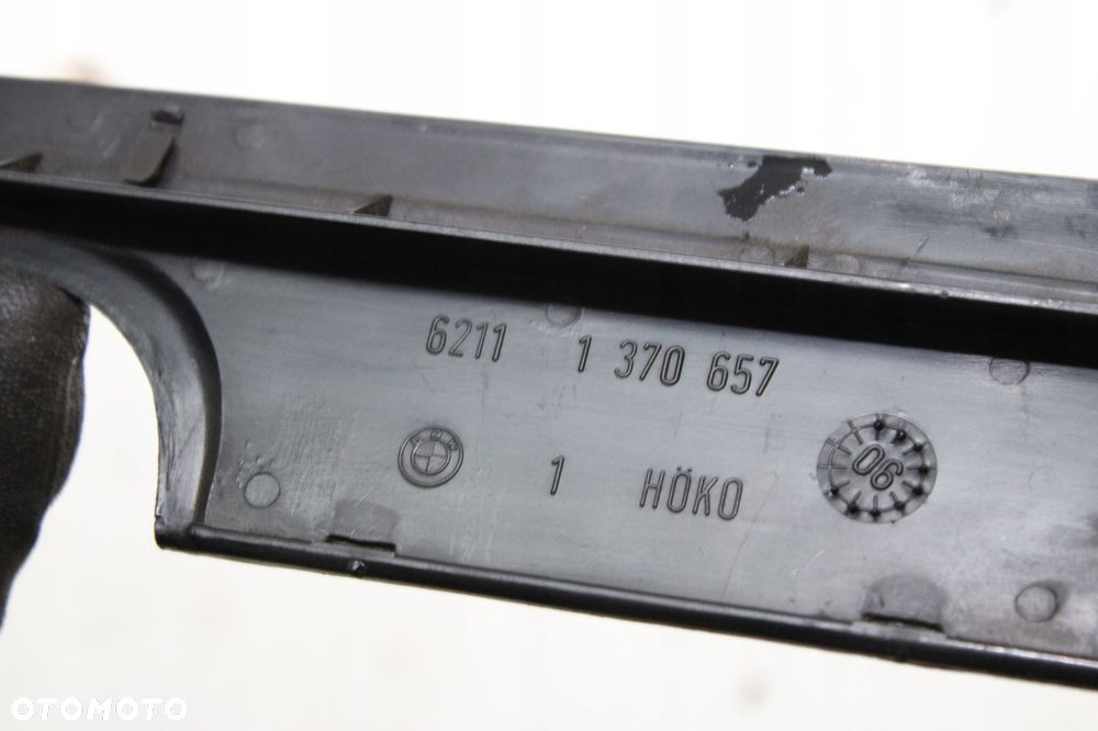 BMW E30 CABRIO LISTWA OBUDOWA WEWNĘTRZNA 1370657 - 4