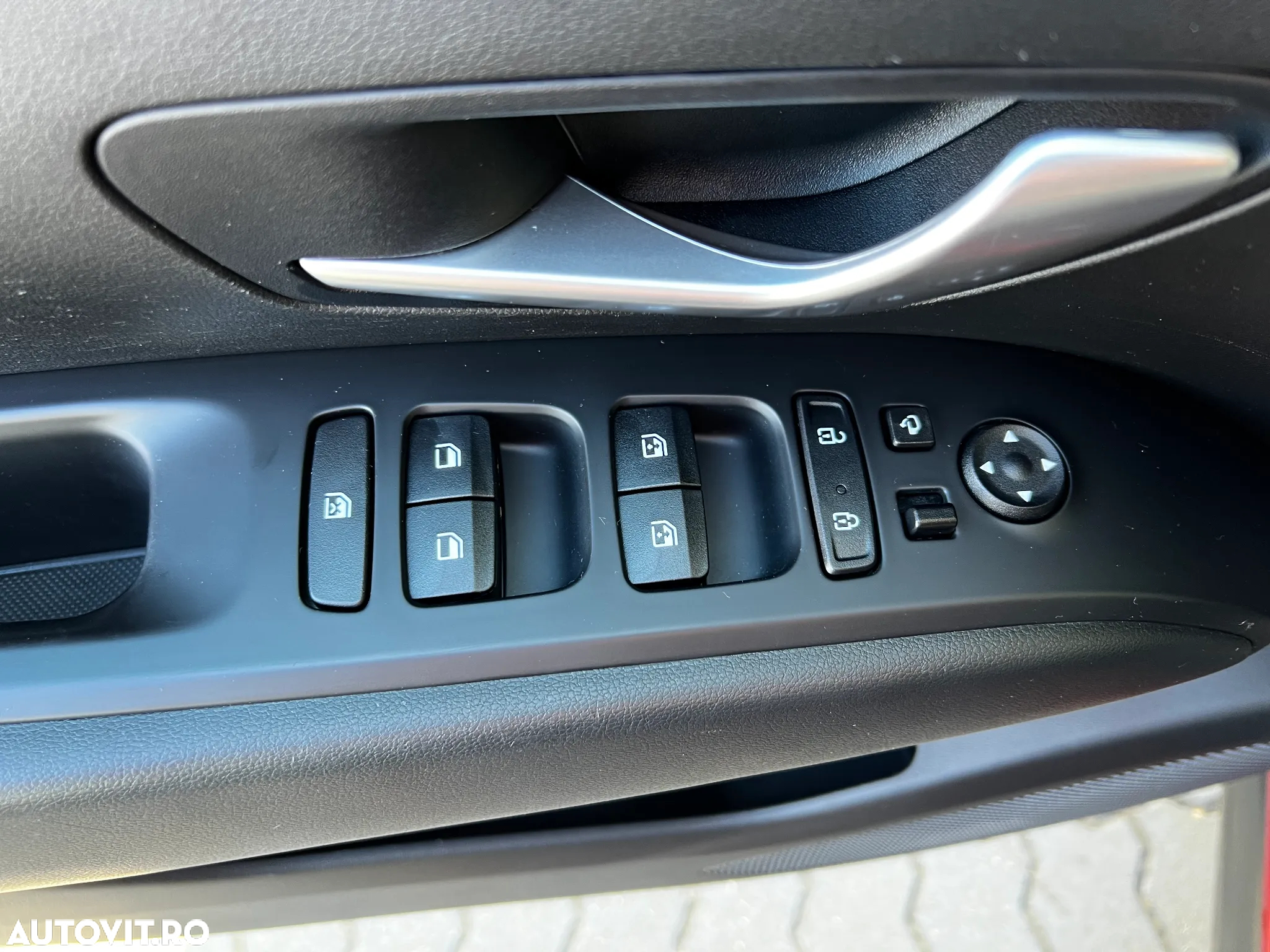 Hyundai Tucson 1.6 T-GDi HEV 2WD Select - 33