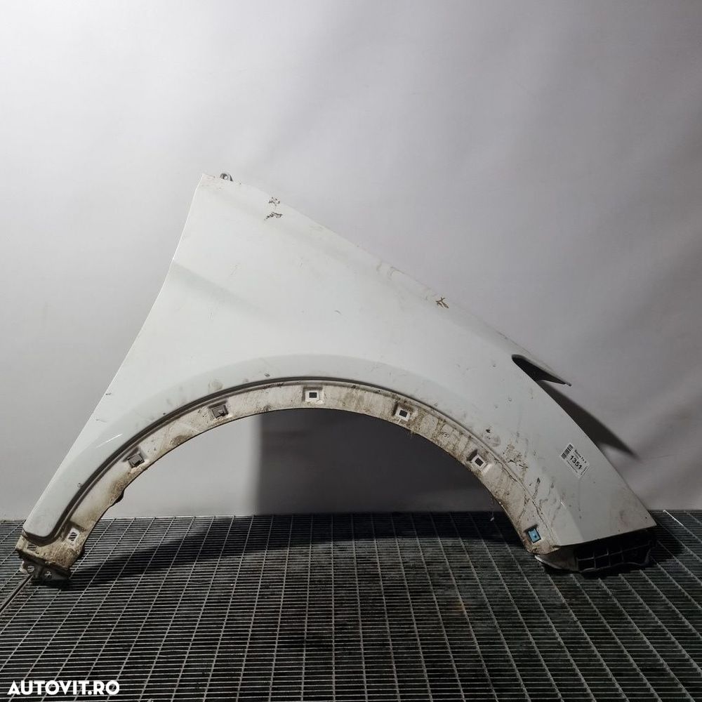 Aripa Dreapta Fata Hyundai Santa Fe 3 2012 - 2016 4 Usi Creamy White NCW (1351) - 1