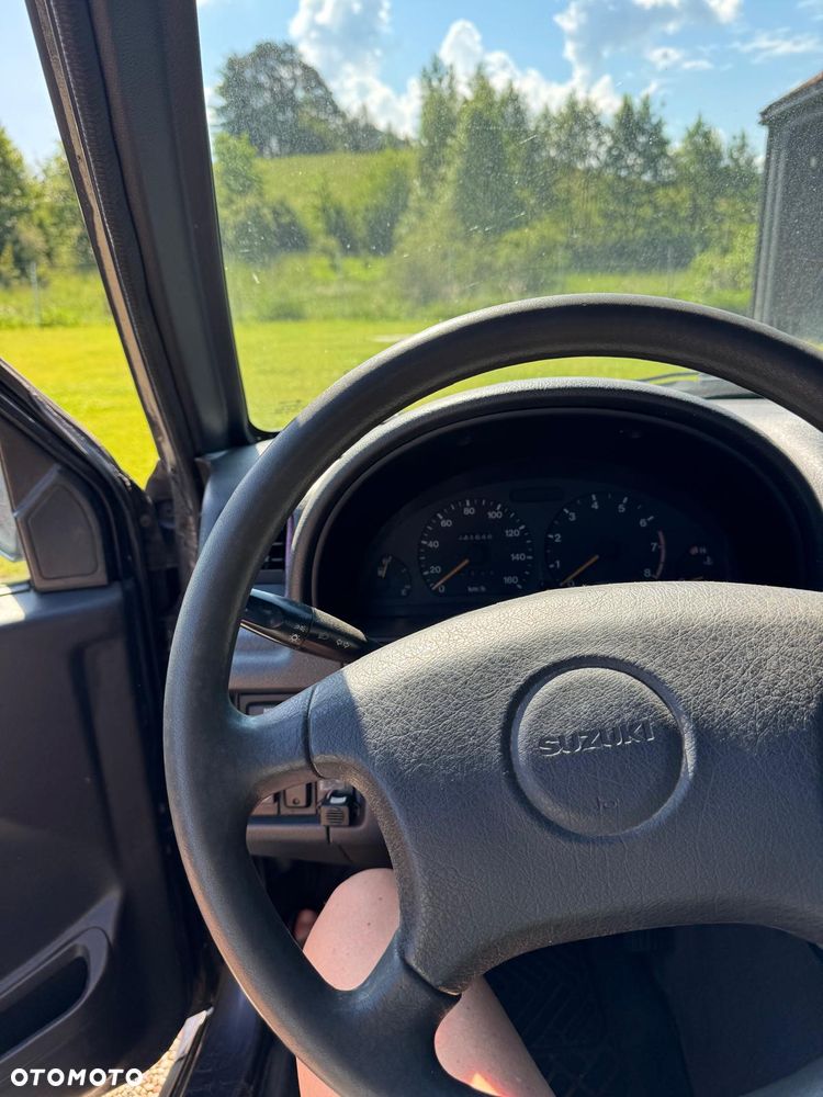 Suzuki Vitara - 14
