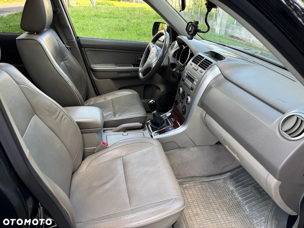 Suzuki Grand Vitara 1.9 DDiS 20th Anniversary - 9