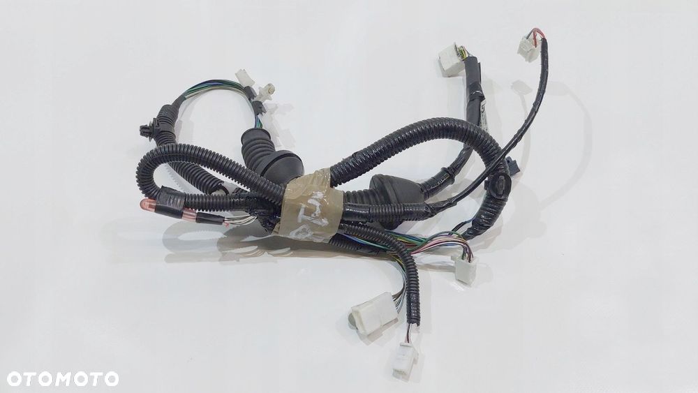 wiązka ekektryczna drzwi przód prawy toyota verso 13-18r - 1