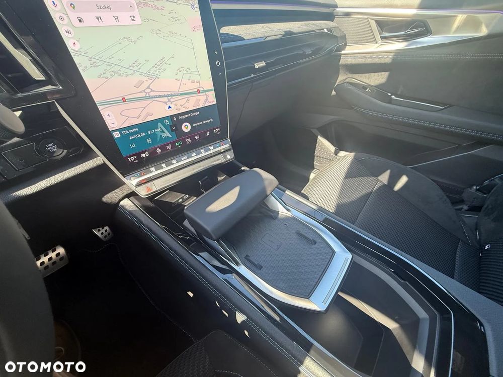 Renault Espace ver-1-2-e--tech-full-hybrid-200-esprit-alpine-mmt-5os - 18