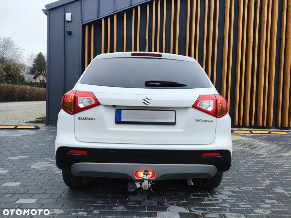 Suzuki Vitara 1.6 Premium 2WD - 16