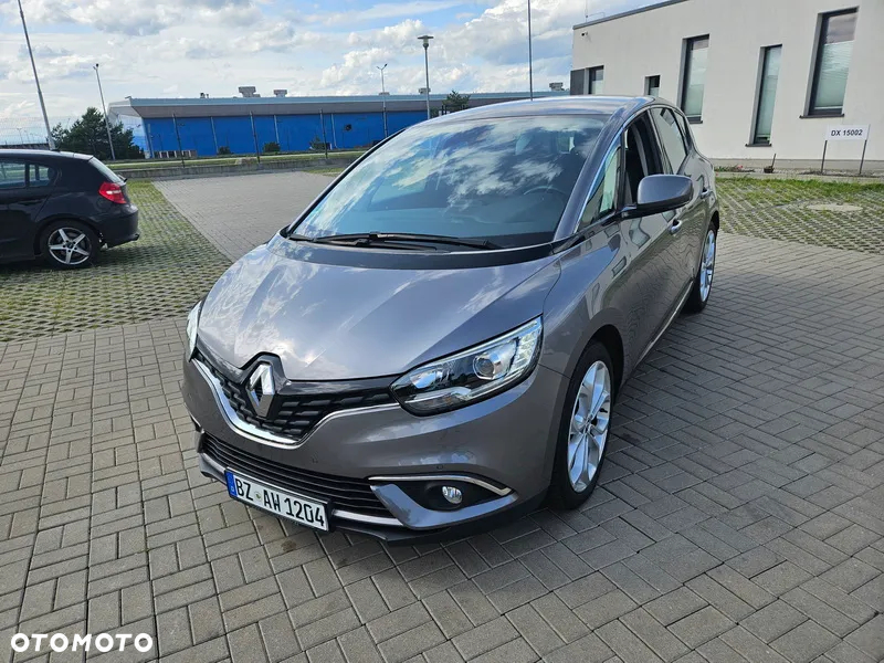 Renault Scenic - 10