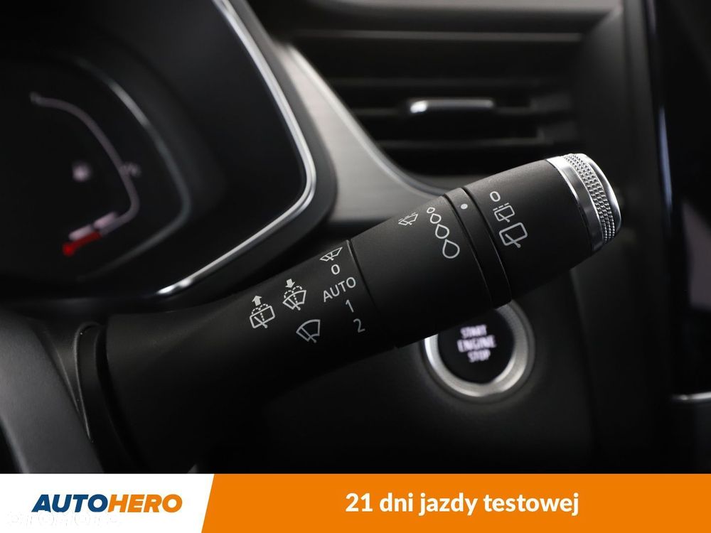 Renault Captur - 30