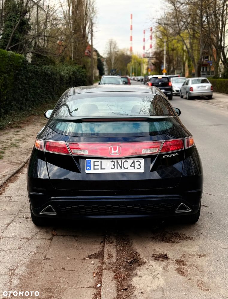 Honda Civic 1.8 Sport - 3