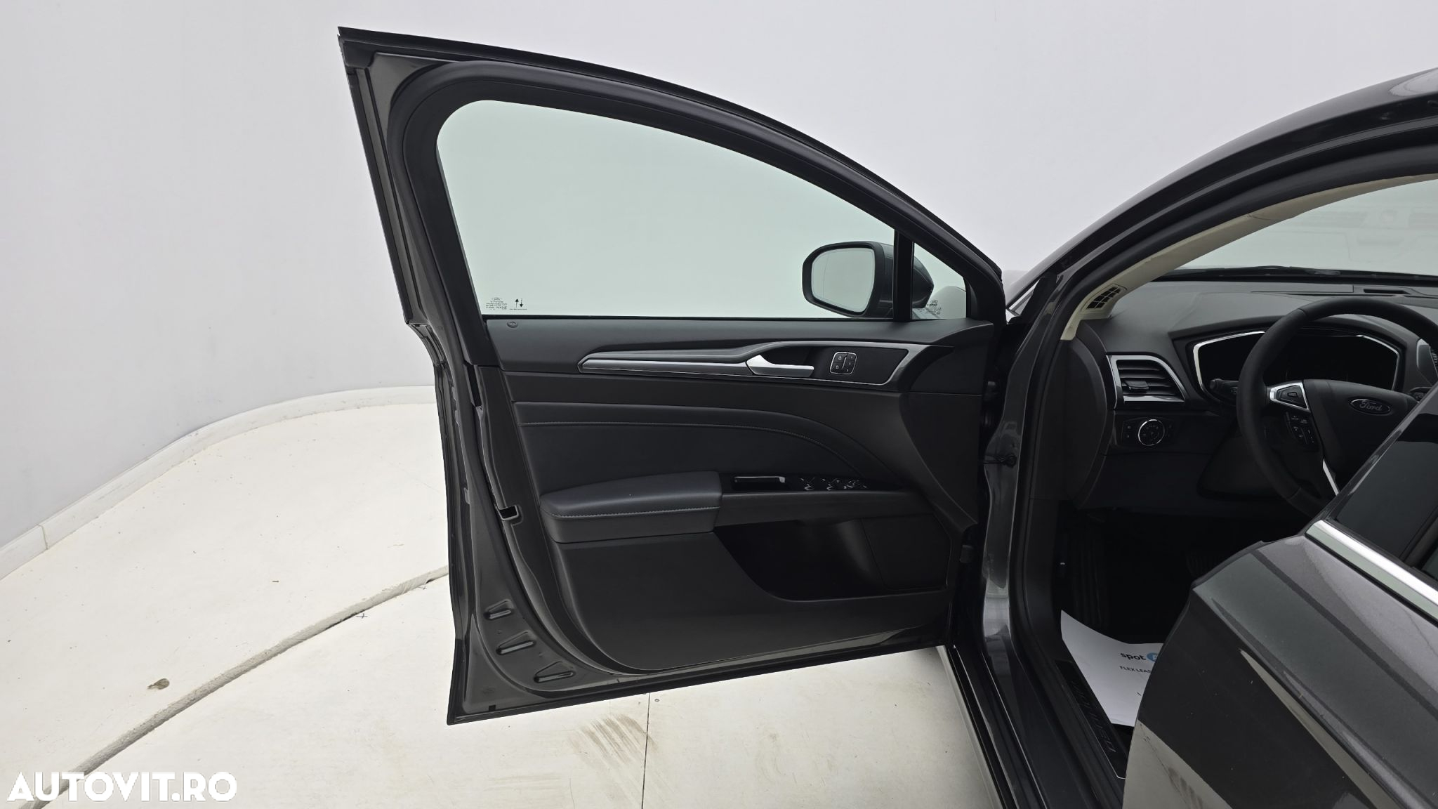 Ford Mondeo - 10