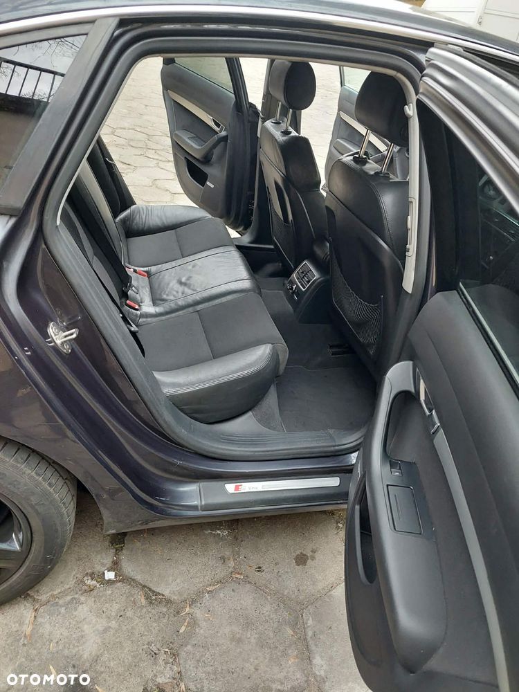 Audi A6 Limousine 2.0 TDI - 17