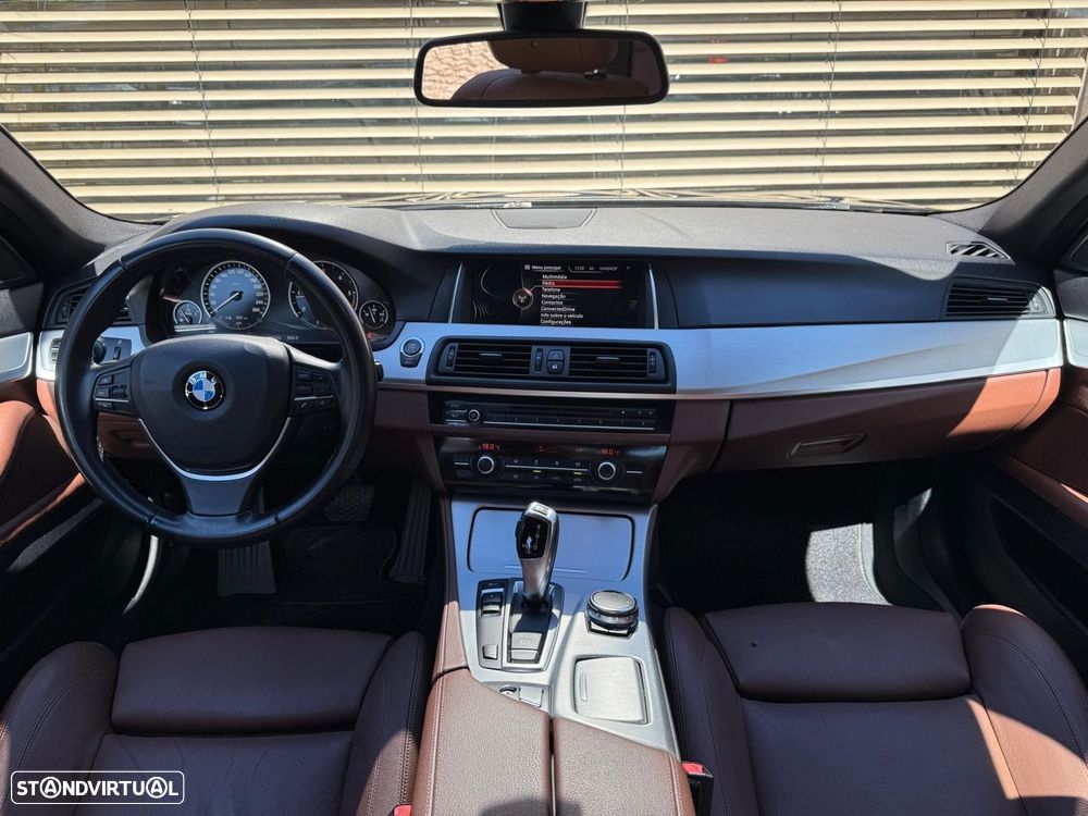 BMW 520 d Line Luxury Auto - 10