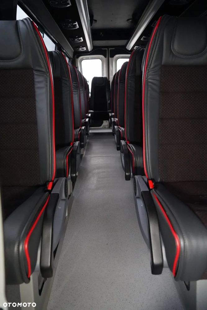 Iveco DAILY / 50C18 / KLIMA / 66tys. km !!! / HI -MATIC / SPROWADZONY - 29