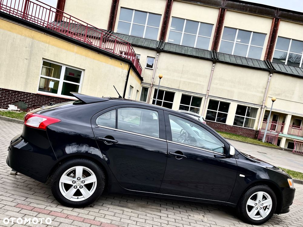 Mitsubishi Lancer 1.8 Intense - 7