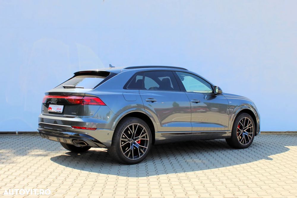 Audi Q8 55 TFSI quattro Tiptronic MHEV - 5