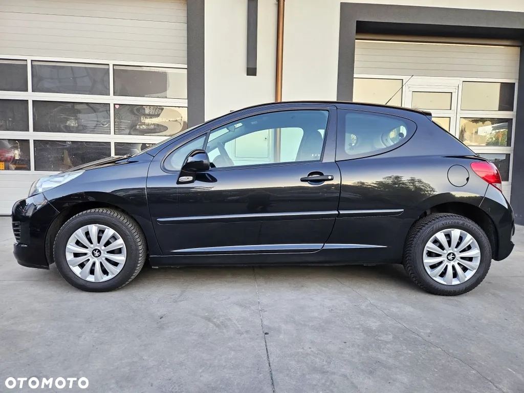 Peugeot 207 - 4