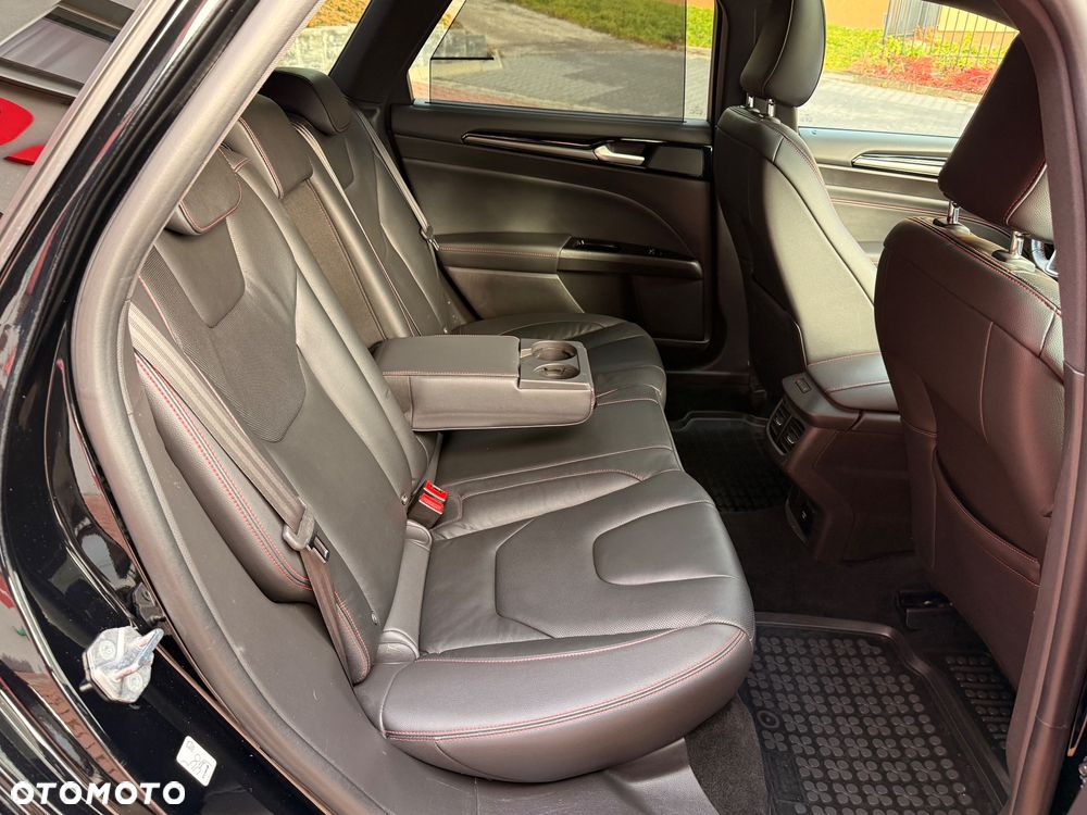 Ford Mondeo 2.0 EcoBlue ST-Line X AWD - 27