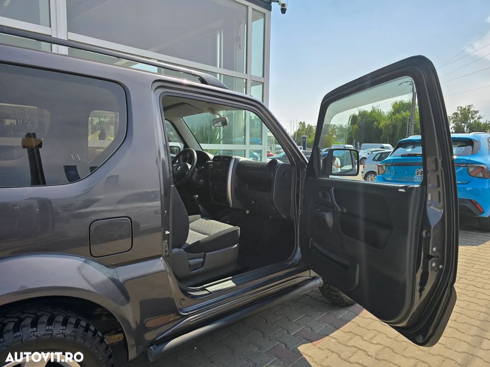 Suzuki Jimny 1.5 DDiS Comfort - 10
