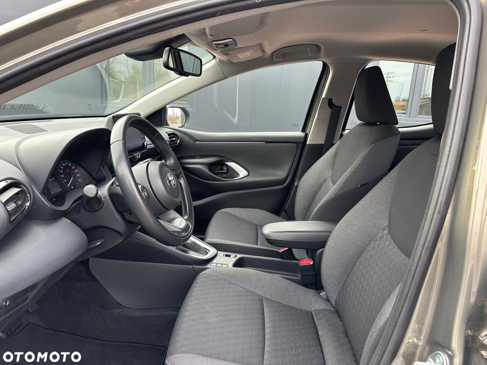 Toyota Yaris - 31