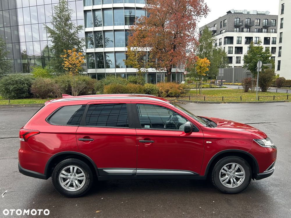 Mitsubishi Outlander - 9