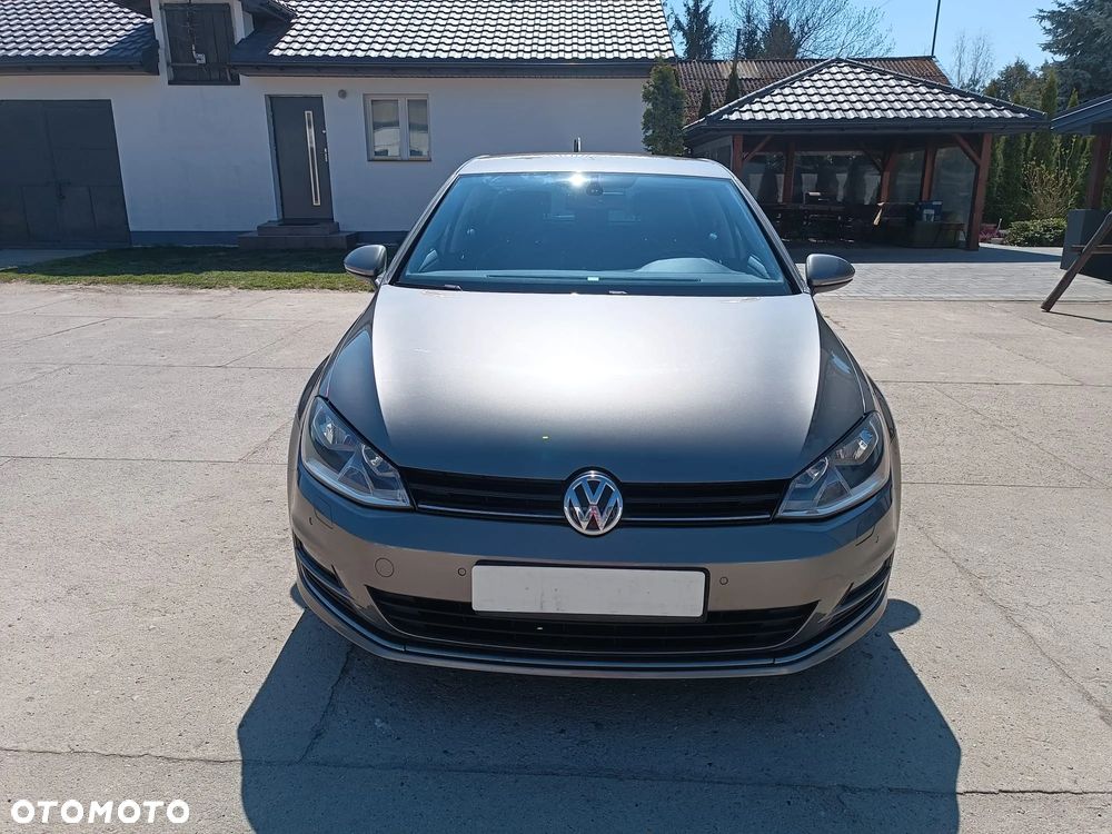 Volkswagen Golf 1.6 TDI BlueMotion Technology Comfortline - 2
