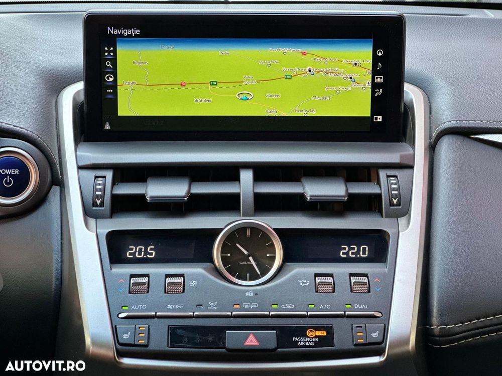Lexus Seria NX 300h AWD Executive Plus - 30