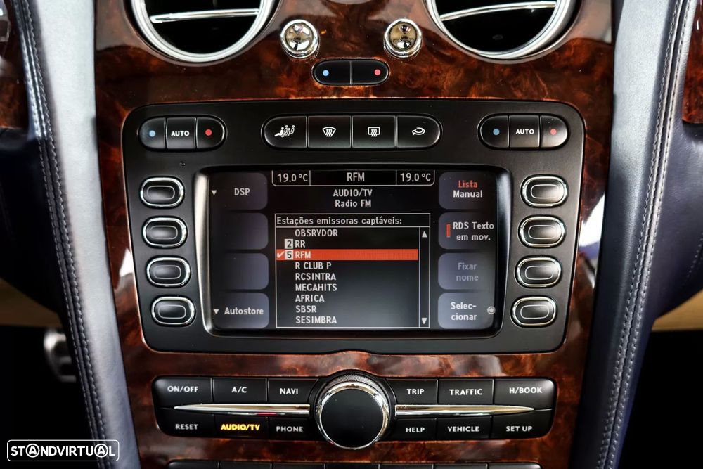 Bentley Continental GT - 15