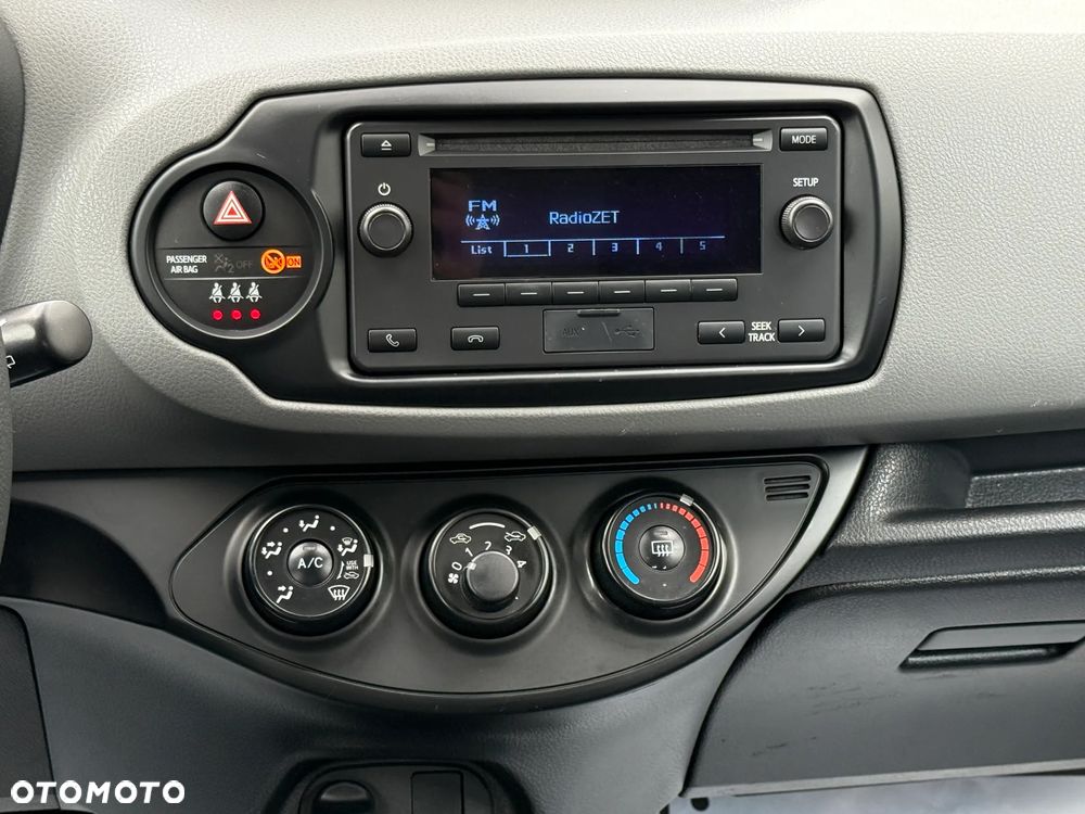 Toyota Yaris 1.0 Active - 5