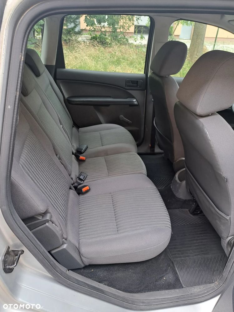 Ford Focus C-Max 1.6 TDCi Ambiente - 11