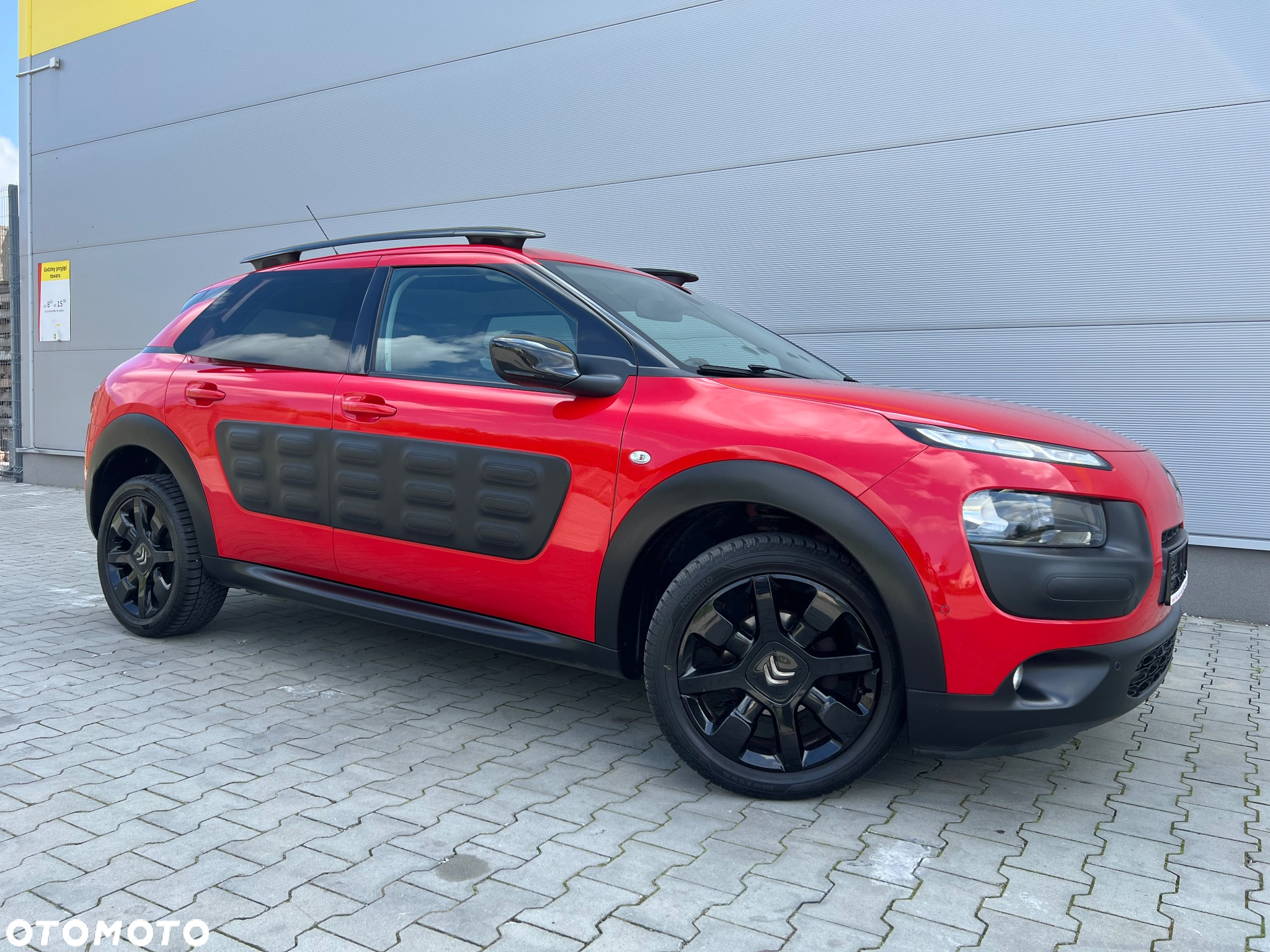 Citroën C4 Cactus 1.2 PureTech Shine Edition S&S ETG - 15