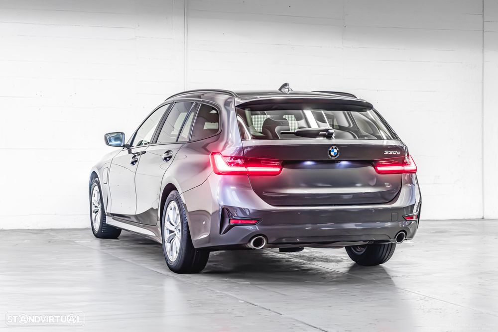 BMW 330 e Aut. Luxury Line - 6