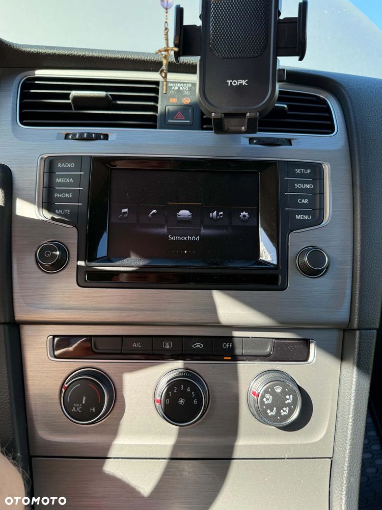 Volkswagen Golf - 14