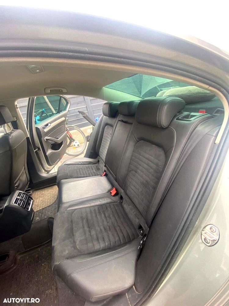 Volkswagen Passat 2.0 TDI DSG 4Motion Highline - 13