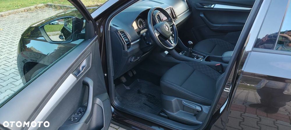 Skoda Karoq 1.0 TSI GPF 4x2 Ambition - 9