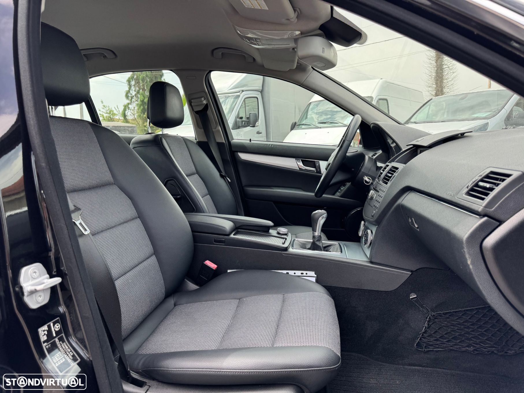 Mercedes-Benz C 220 CDi Avantgarde BlueEfficiency - 23